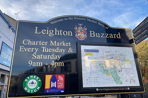Leighton Buzzard Town Centre sign